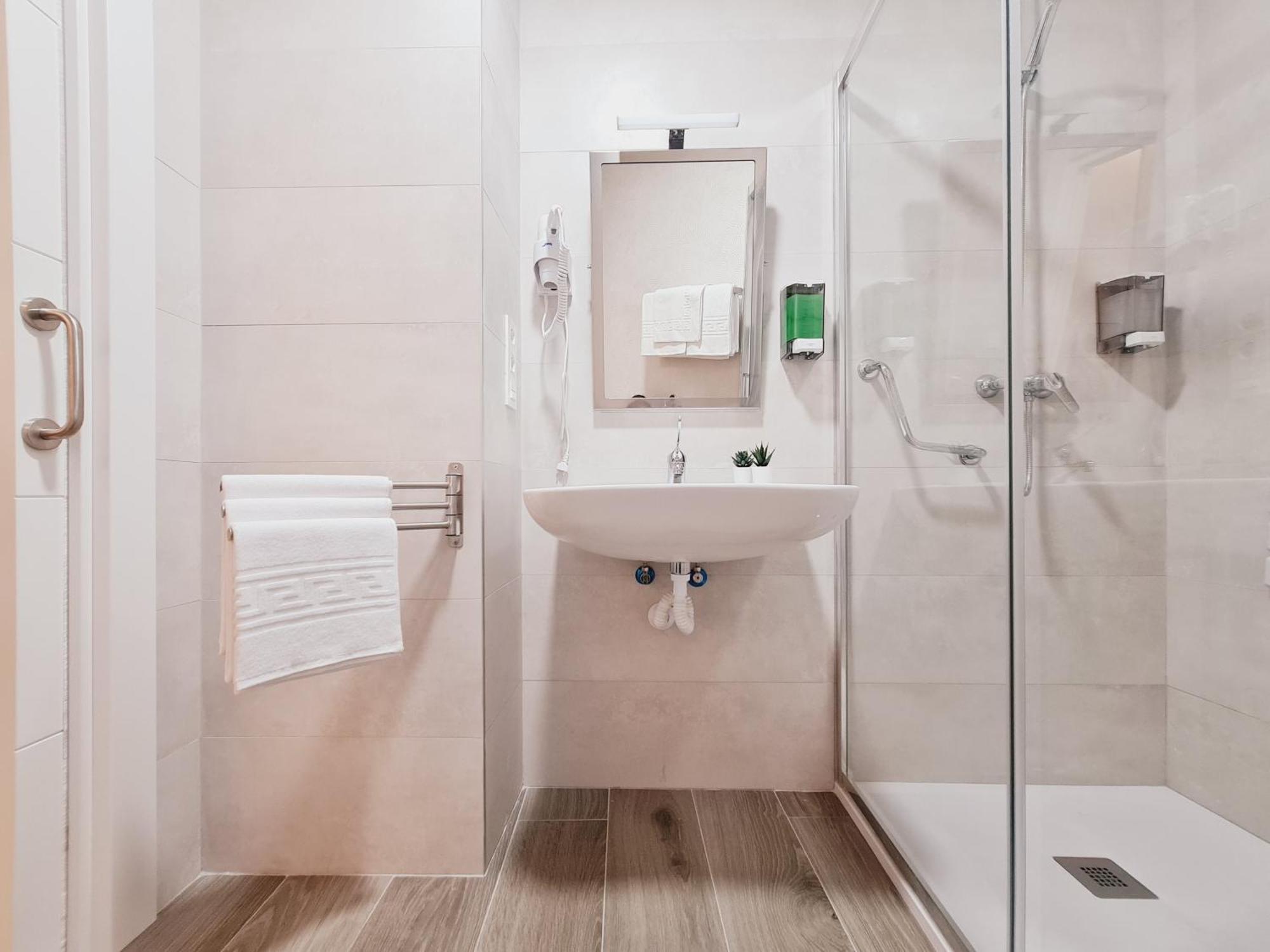 Bilbao Apartamentos Zorroza Eksteriør billede